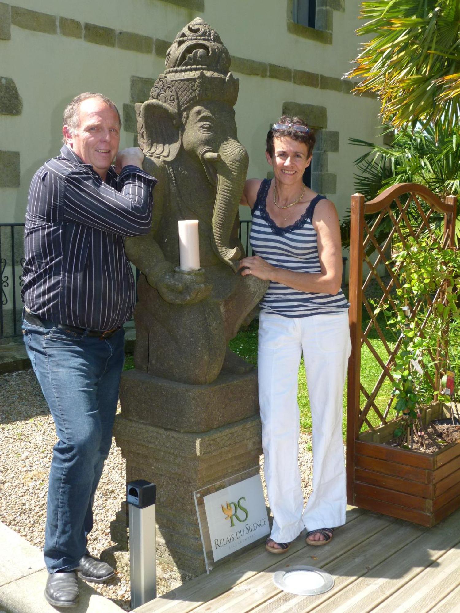 Hotel Manoir Des Indes, The Originals Relais Quimper Exterior foto